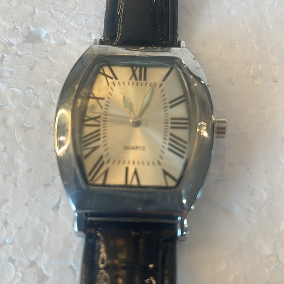 Vintage 90s SKC quartz watch glow-in-the-dark hands black band new battery women - Picture 6 of 7